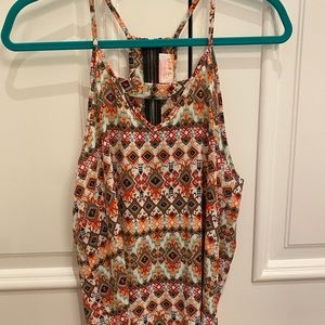 Colorful designed top